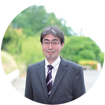 渡辺　圭 教授 写真